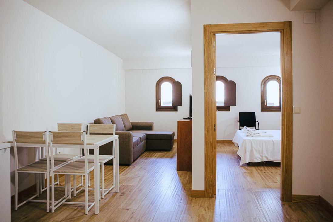 Apartamentos Ducay Olite Buitenkant foto